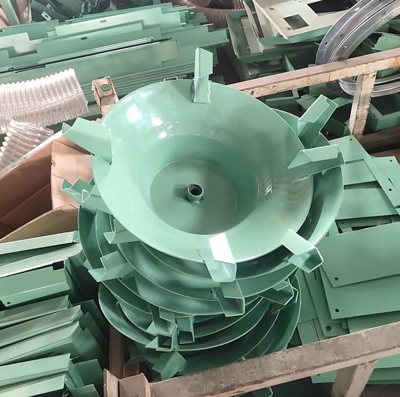 Essiccatore intelligente per cereali da 6 tonnellate, progettato per piccole aziende agricole, alto ritorno a basso costo.